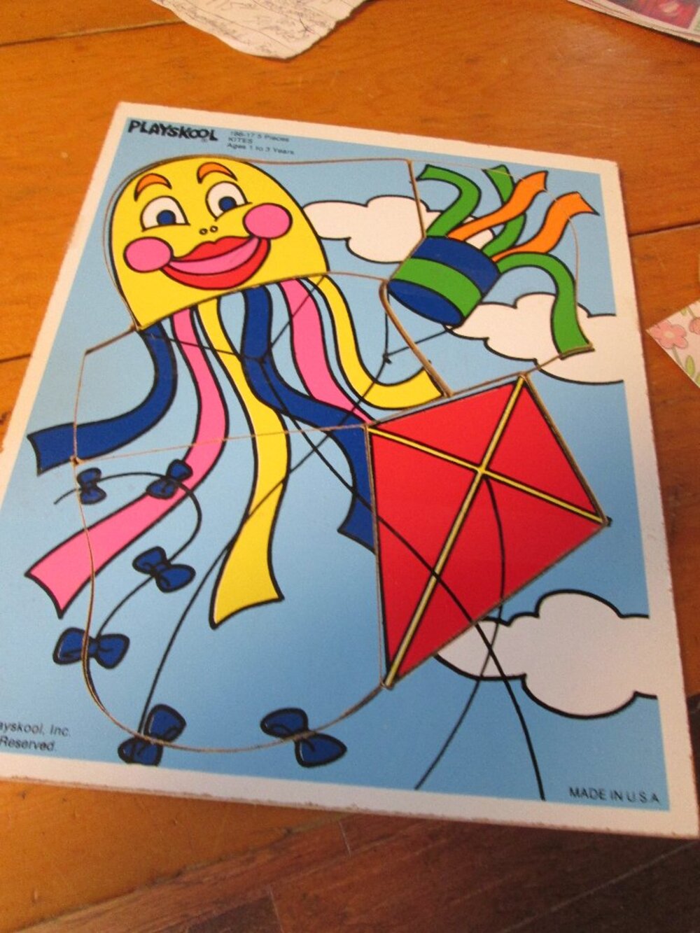Playskool 1988 Fly Kite Wood puzzle very good condition